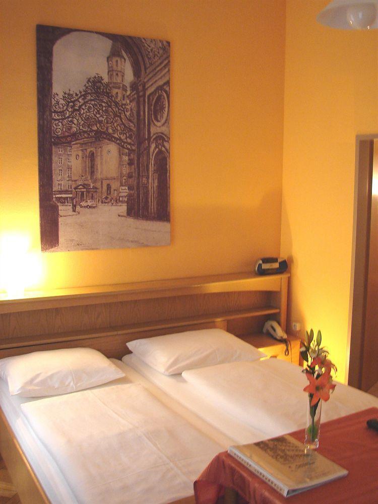 Lehrerhaus Vienne
