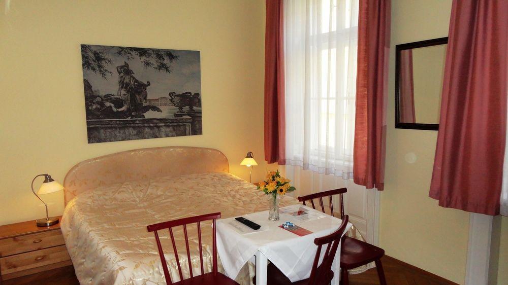 Lehrerhaus Hotel Vienne