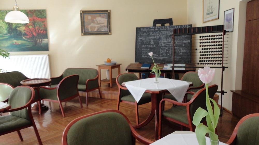 Lehrerhaus Hotel Vienne