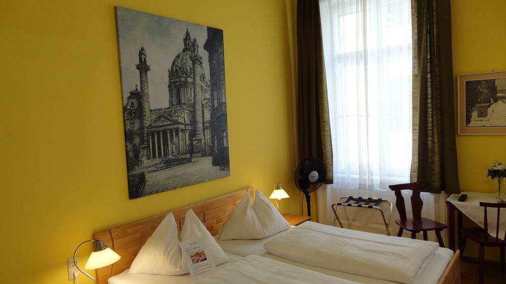 Lehrerhaus 2* Vienne